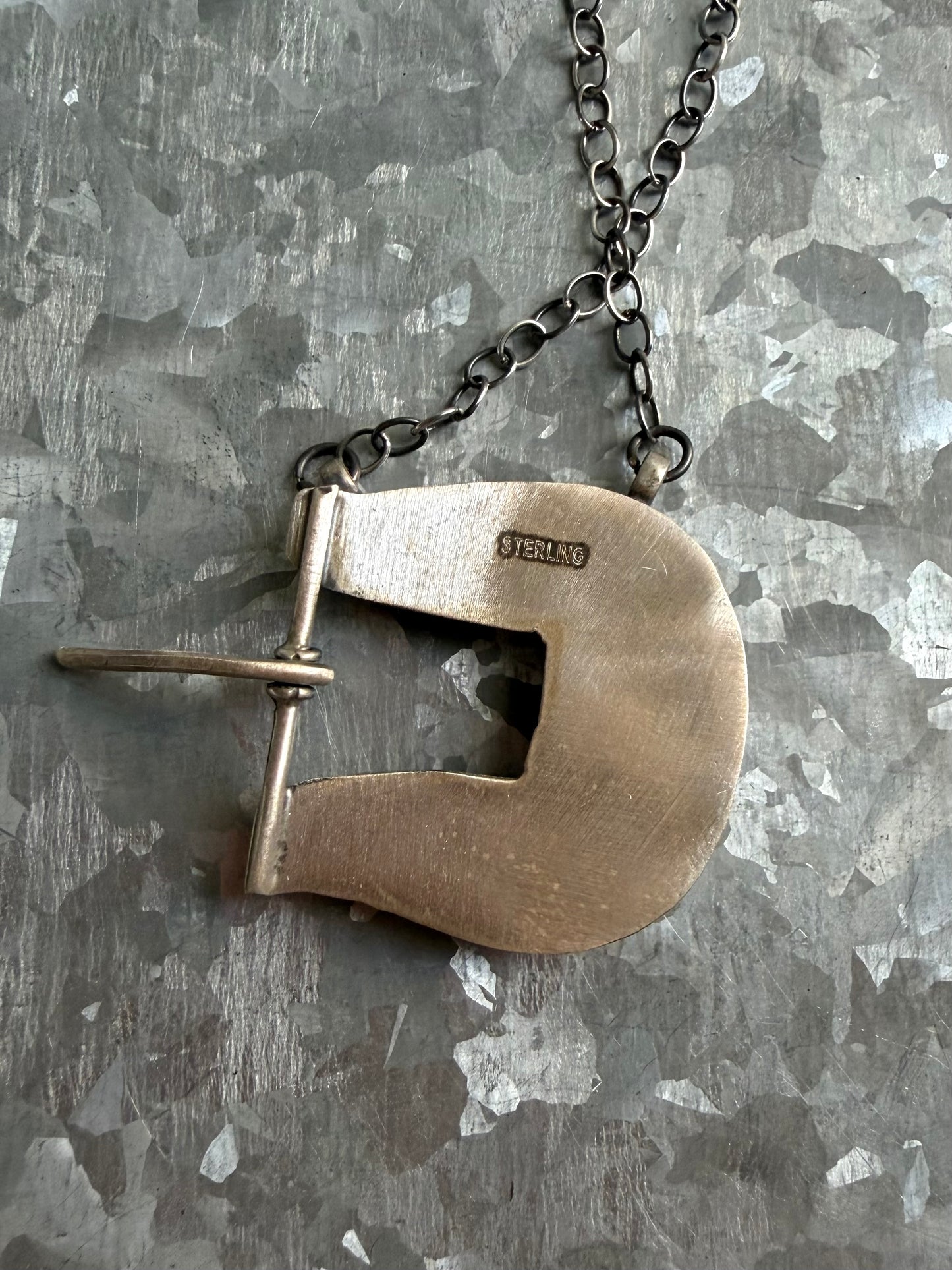 Pink Conch Buckle Necklace